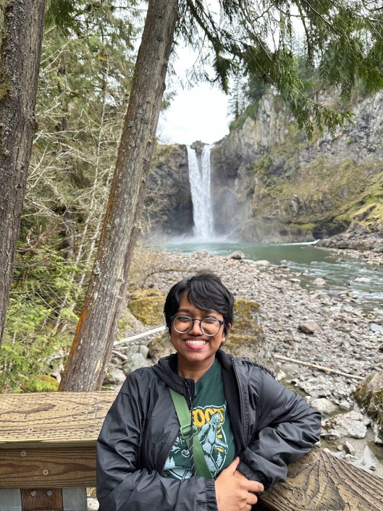 Headshot of Anjali Manoj.