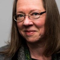 Headshot of Heidi Houston.