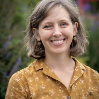 Headshot of Tara Smiley.